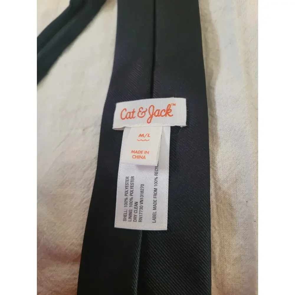 Cat & Jack Boys Black Zip-Up Tie 12” Length 22” Neck Adjustable Pre-Tied